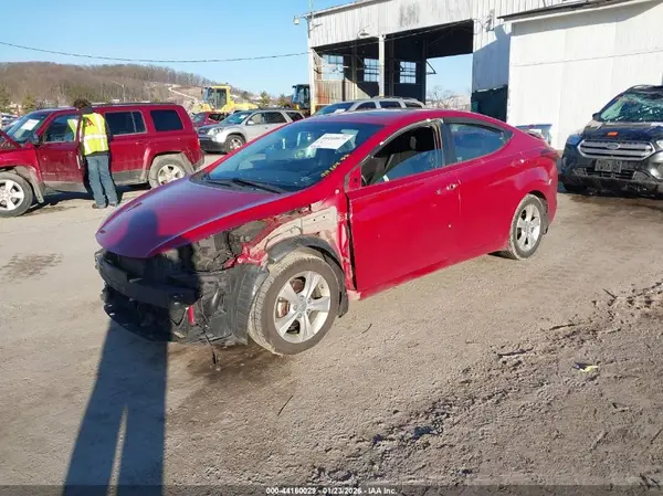 KMHDH4AE4GU494096 2016 HYUNDAI ELANTRA - Image 2