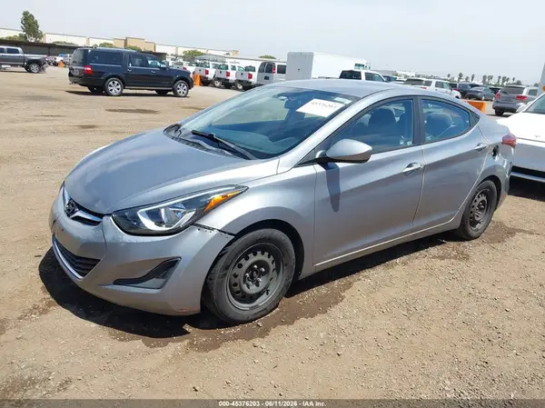KMHDH4AE4GU511513 2016 HYUNDAI ELANTRA - Image 2