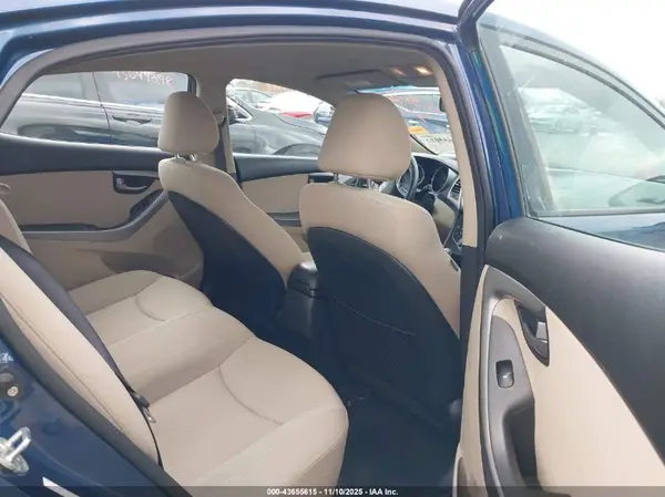 KMHDH4AE4GU518333 2016 HYUNDAI ELANTRA - Image 8