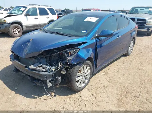 KMHDH4AE4GU518753 2016 HYUNDAI ELANTRA - Image 2