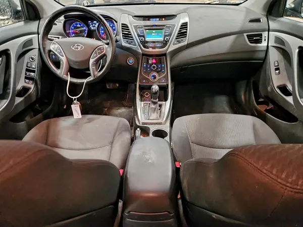 KMHDH4AE4GU530093 2016 HYUNDAI ELANTRA - Image 8