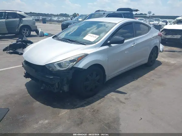 KMHDH4AE4GU530966 2016 HYUNDAI ELANTRA - Image 2