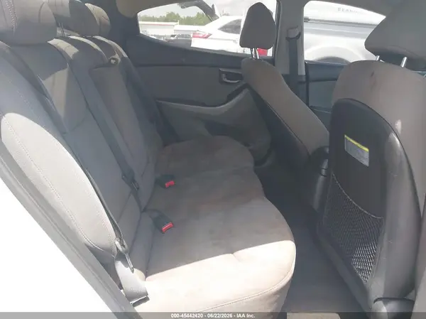 KMHDH4AE4GU530966 2016 HYUNDAI ELANTRA - Image 8