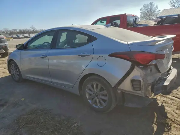 KMHDH4AE4GU544348 2016 HYUNDAI ELANTRA - Image 2