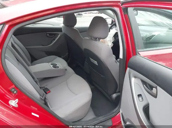 KMHDH4AE4GU544642 2016 HYUNDAI ELANTRA - Image 8