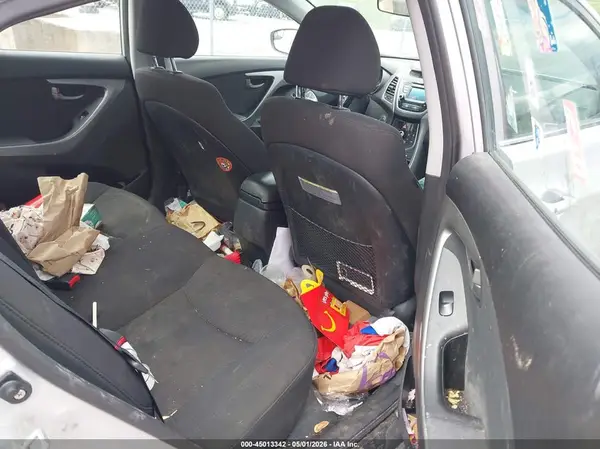 KMHDH4AE4GU566625 2016 HYUNDAI ELANTRA - Image 8