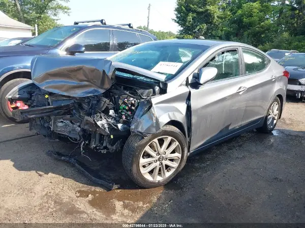 KMHDH4AE4GU568357 2016 HYUNDAI ELANTRA - Image 2
