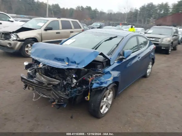 KMHDH4AE4GU568424 2016 HYUNDAI ELANTRA - Image 2