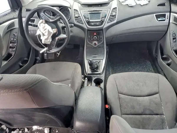 KMHDH4AE4GU568665 2016 HYUNDAI ELANTRA - Image 8