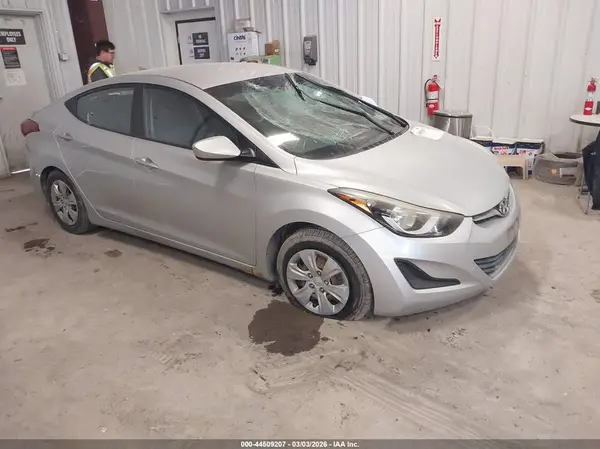 KMHDH4AE4GU581948 2016 HYUNDAI ELANTRA - Image 1