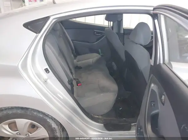 KMHDH4AE4GU581948 2016 HYUNDAI ELANTRA - Image 8