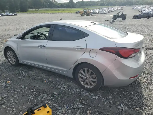 KMHDH4AE4GU588558 2016 HYUNDAI ELANTRA - Image 2