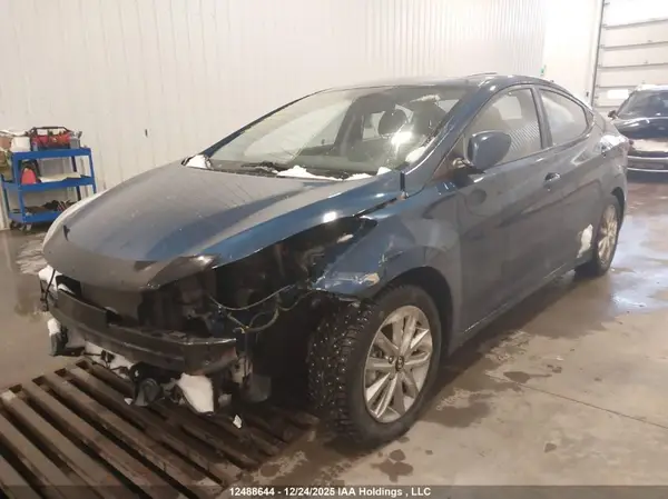 KMHDH4AE4GU591752 2016 HYUNDAI ELANTRA - Image 2