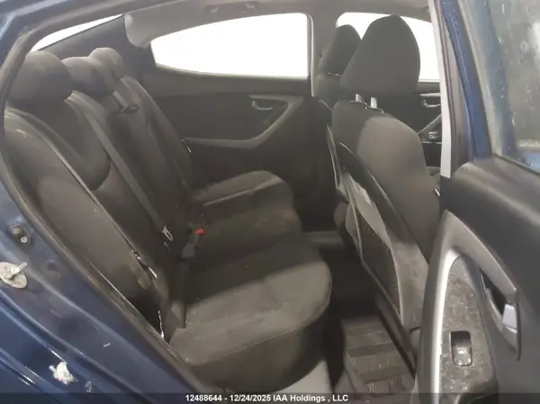 KMHDH4AE4GU591752 2016 HYUNDAI ELANTRA - Image 8