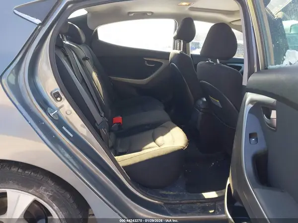 KMHDH4AE4GU593534 2016 HYUNDAI ELANTRA - Image 8