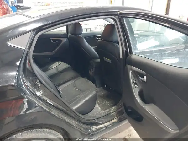 KMHDH4AE4GU594117 2016 HYUNDAI ELANTRA - Image 8