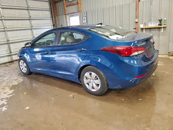 KMHDH4AE4GU599432 2016 HYUNDAI ELANTRA - Image 2