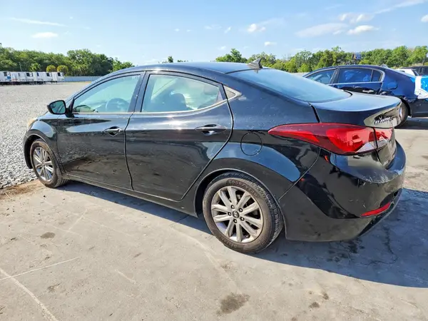KMHDH4AE4GU604922 2016 HYUNDAI ELANTRA - Image 2