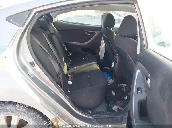 KMHDH4AE4GU613328 2016 HYUNDAI ELANTRA - Image 8
