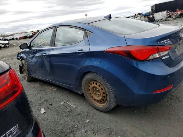 KMHDH4AE4GU618352 2016 HYUNDAI ELANTRA - Image 2