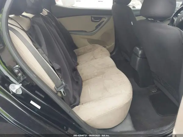 KMHDH4AE4GU618724 2016 HYUNDAI ELANTRA - Image 8