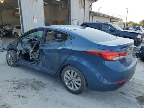 KMHDH4AE4GU619212 2016 HYUNDAI ELANTRA - Image 2