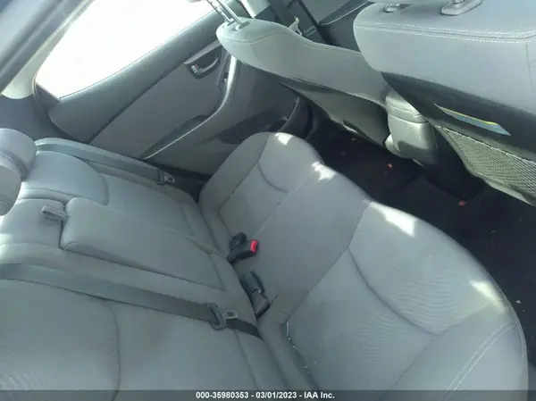 KMHDH4AE4GU619744 2016 HYUNDAI ELANTRA - Image 8