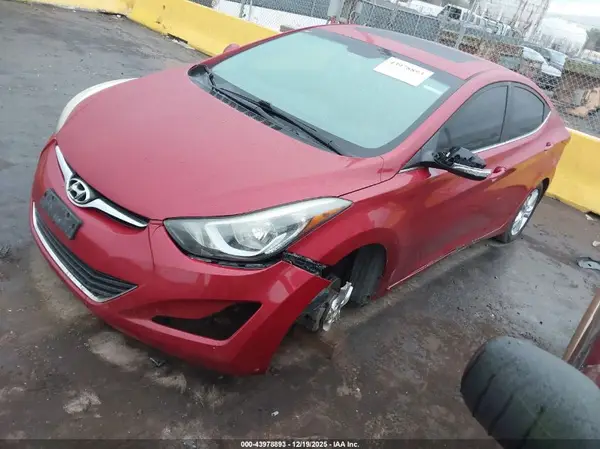 KMHDH4AE4GU634762 2016 HYUNDAI ELANTRA - Image 2
