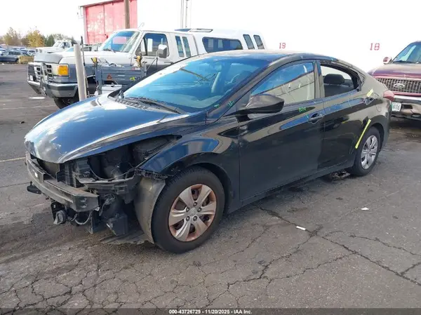 KMHDH4AE4GU636494 2016 HYUNDAI ELANTRA - Image 2