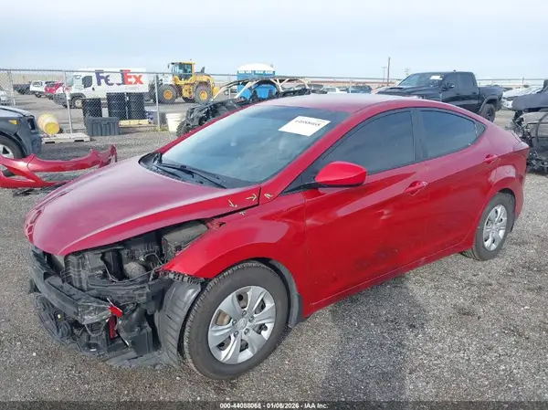 KMHDH4AE4GU637743 2016 HYUNDAI ELANTRA - Image 2