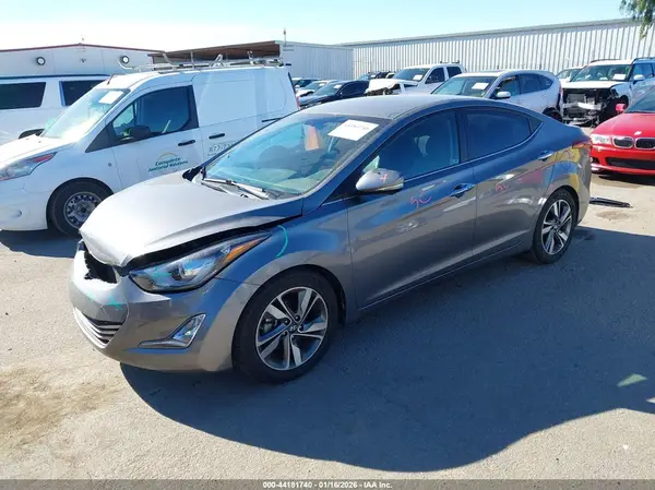 KMHDH4AE4GU646622 2016 HYUNDAI ELANTRA - Image 2