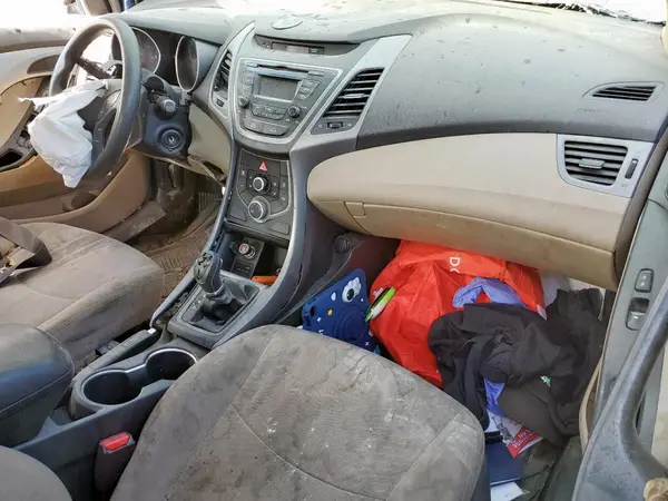 KMHDH4AE4GU649097 2016 HYUNDAI ELANTRA - Image 8