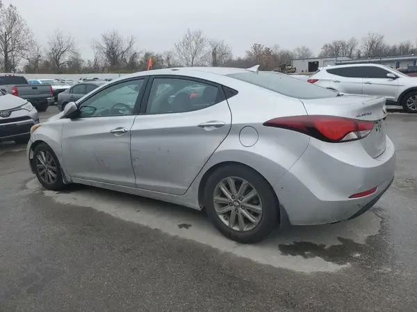 KMHDH4AE5GU480899 2016 HYUNDAI ELANTRA - Image 2
