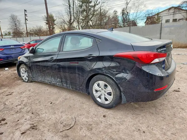 KMHDH4AE5GU501573 2016 HYUNDAI ELANTRA - Image 2