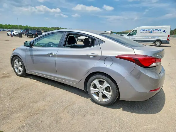 KMHDH4AE5GU504960 2016 HYUNDAI ELANTRA - Image 2