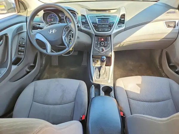 KMHDH4AE5GU505039 2016 HYUNDAI ELANTRA - Image 8