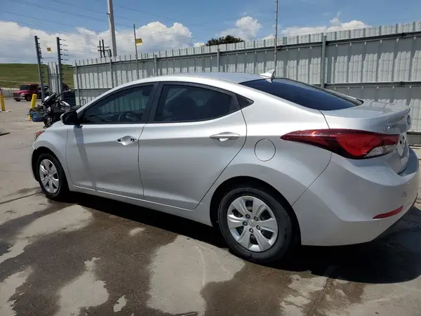 KMHDH4AE5GU516946 2016 HYUNDAI ELANTRA - Image 2