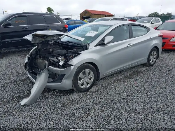 KMHDH4AE5GU517160 2016 HYUNDAI ELANTRA - Image 2