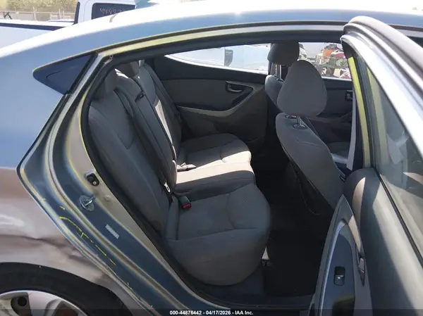 KMHDH4AE5GU517756 2016 HYUNDAI ELANTRA - Image 8