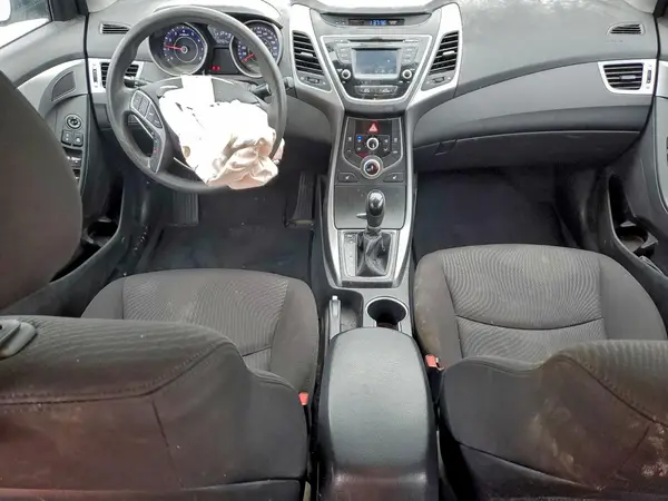 KMHDH4AE5GU529888 2016 HYUNDAI ELANTRA - Image 8
