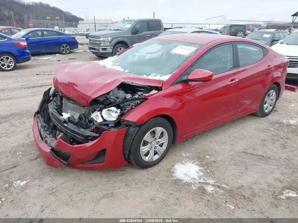 KMHDH4AE5GU543368 2016 HYUNDAI ELANTRA - Image 2