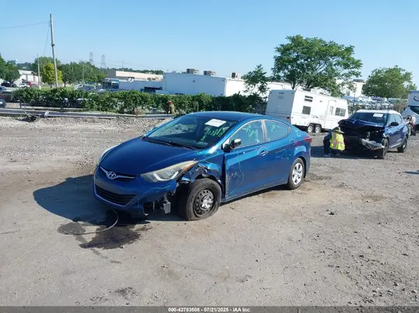 KMHDH4AE5GU543502 2016 HYUNDAI ELANTRA - Image 2