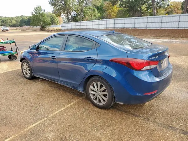 KMHDH4AE5GU543662 2016 HYUNDAI ELANTRA - Image 2