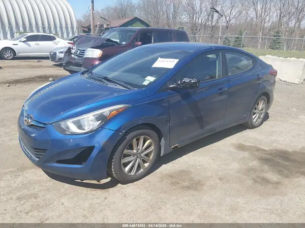 KMHDH4AE5GU544875 2016 HYUNDAI ELANTRA - Image 2