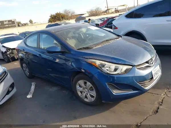 KMHDH4AE5GU569369 2016 HYUNDAI ELANTRA - Image 1