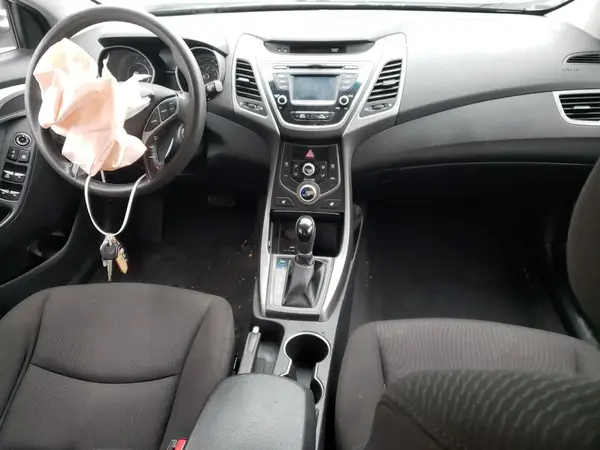 KMHDH4AE5GU569467 2016 HYUNDAI ELANTRA - Image 8