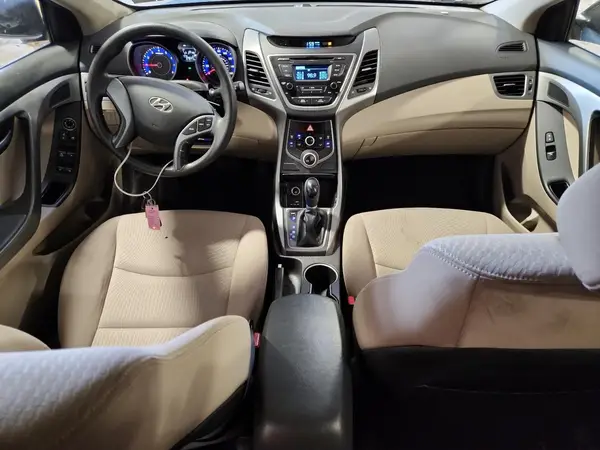 KMHDH4AE5GU575477 2016 HYUNDAI ELANTRA - Image 8
