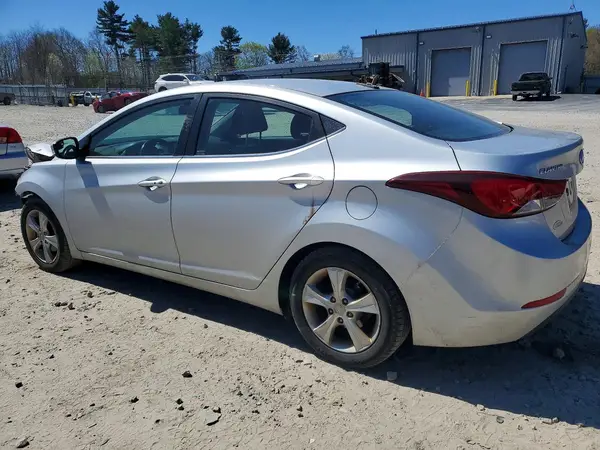 KMHDH4AE5GU579352 2016 HYUNDAI ELANTRA - Image 2