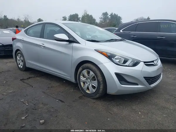 KMHDH4AE5GU581893 2016 HYUNDAI ELANTRA - Image 1