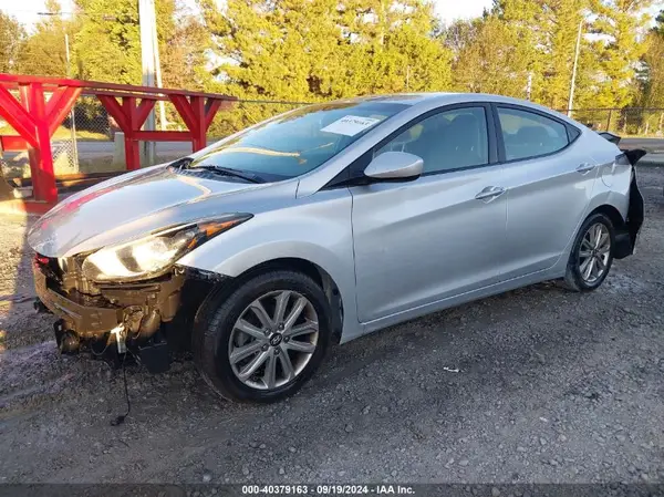 KMHDH4AE5GU589850 2016 HYUNDAI ELANTRA - Image 2